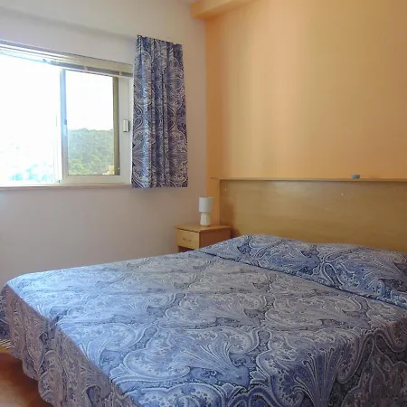 Elelo Apartment *